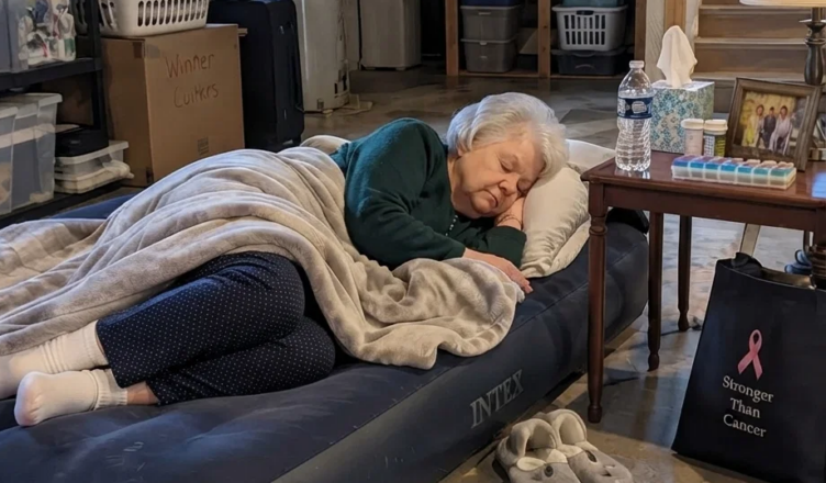 Mon mari a installé ma mère malade sur un matelas gonflable et m’a dit que c’était lui qui décidait dans cette maison. Ce que j’ai fait ensuite a tout changé.
